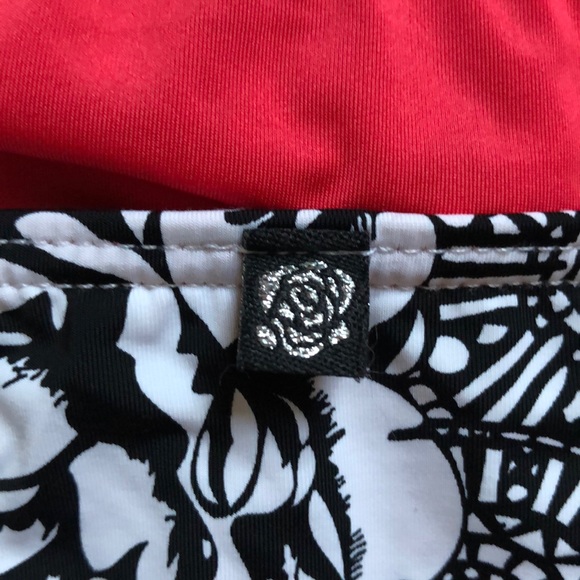 Bikini - Picture 10 of 11